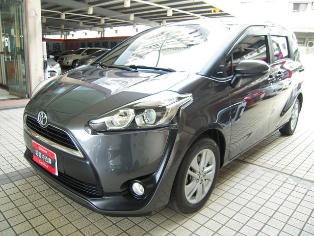 SIENTA 1.8  第1張相片
