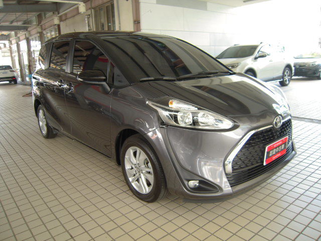 SIENTA 1.8  第3張相片