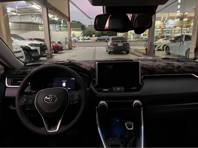 RAV4 2.0  第7張相片