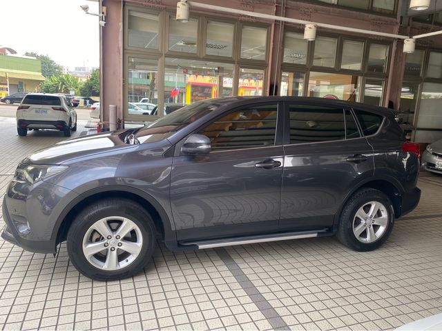 RAV4 2.0  第2張相片