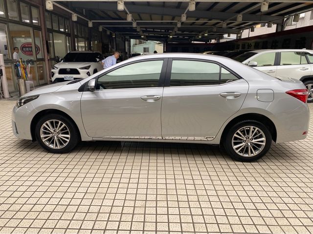 ALTIS 1.8  第2張相片