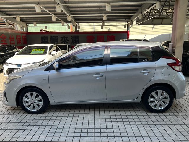 YARIS 1.5  第4張相片