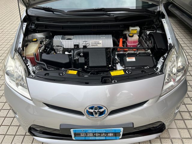 PRIUS 1.8  第10張相片