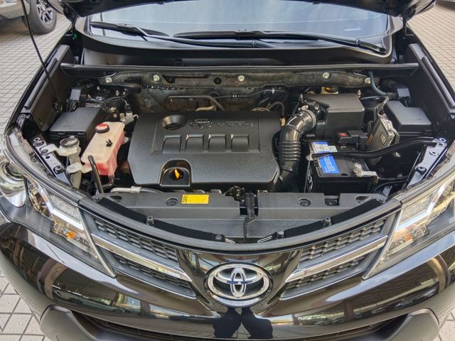 RAV4 2.0  第10張相片