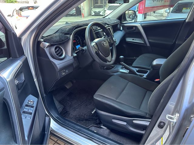 RAV4 2.0  第7張相片