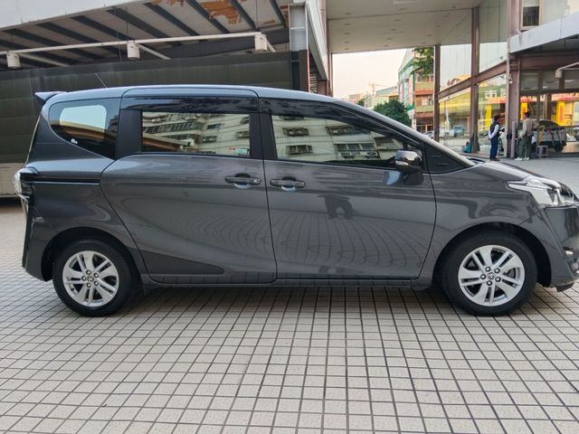 SIENTA 1.8  第4張相片