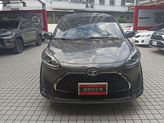 SIENTA 1.8  第2張相片