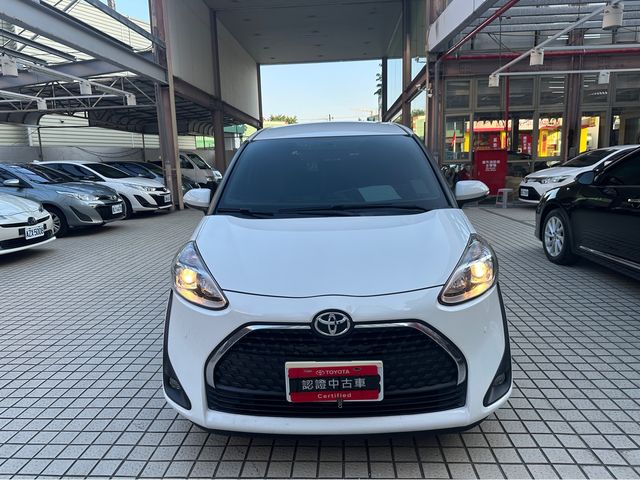 SIENTA 1.8  第2張相片