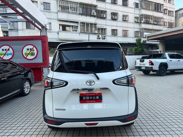 SIENTA 1.8  第6張相片