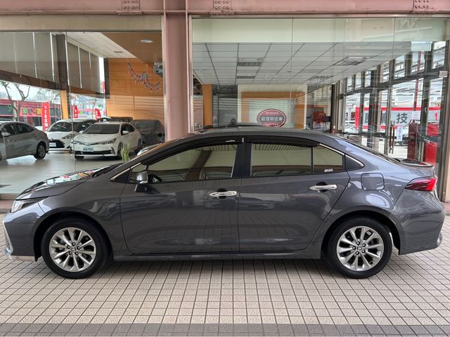 ALTIS 1.8  第4張相片