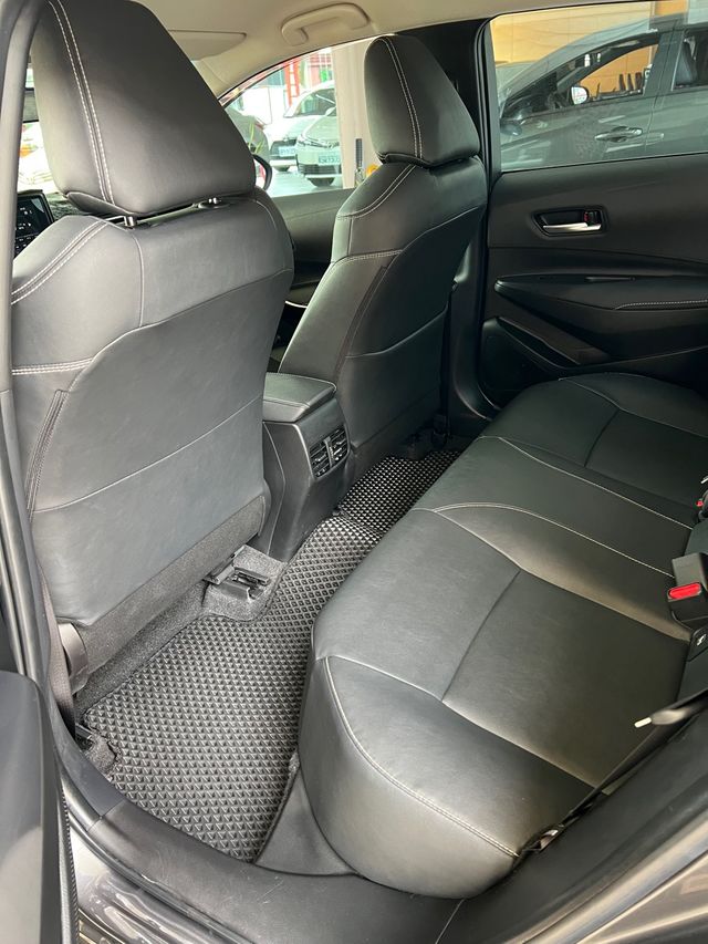 ALTIS 1.8  第8張相片