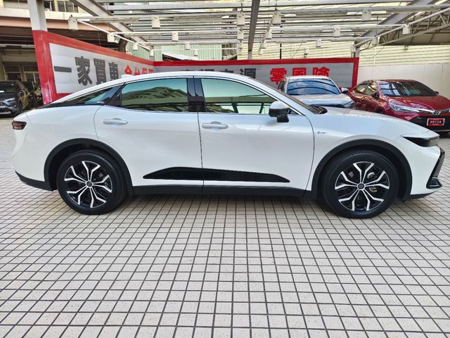 CROWN 2.5  第4張相片