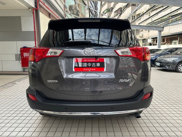 RAV4 2.0  第6張相片