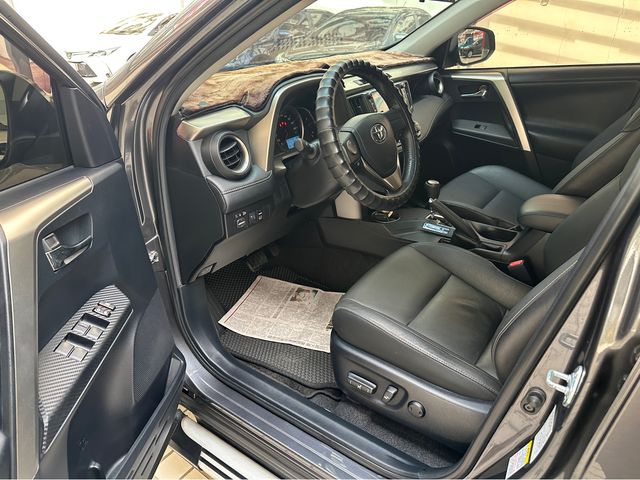 RAV4 2.0  第7張相片