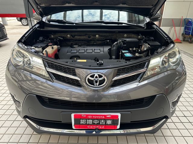 RAV4 2.0  第10張相片