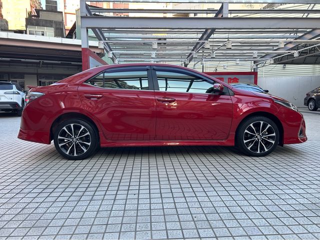 ALTIS 1.8  第4張相片