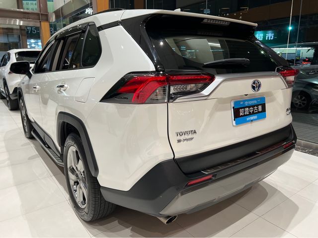 RAV4 2.5 HV  4WD  第5張相片