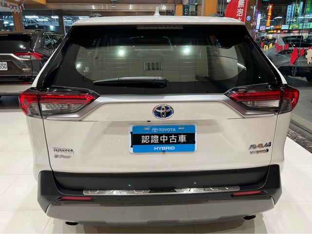 RAV4 2.5 HV  4WD  第6張相片