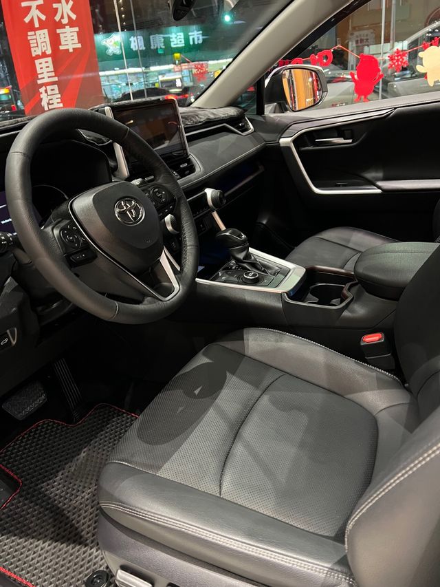 RAV4 2.5 HV  4WD  第7張相片