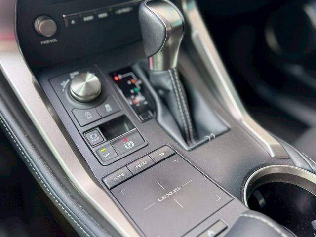 菁英版 跑少 原鈑件 車況很好 賞車另有優惠價  第15張相片