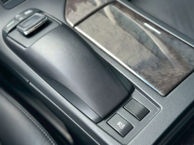 一手車 頂級版 氣氛超級好 歡迎比較看看 賞車另有優惠  第16張相片