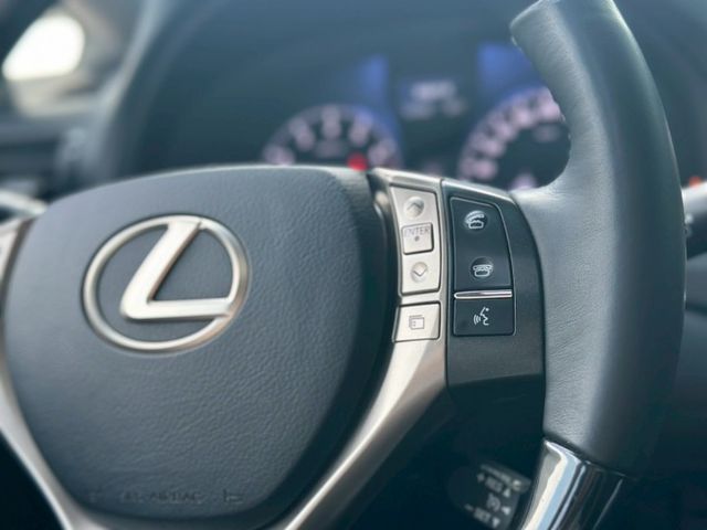 一手車 頂級版 氣氛超級好 歡迎比較看看 賞車另有優惠  第20張相片