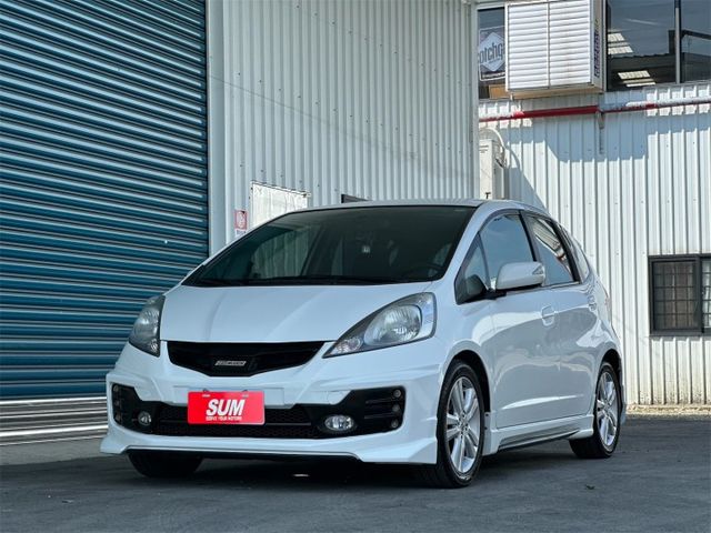 一手車 頂級版 快撥 無限大包 安卓機 定速 音響控制鍵  第1張相片