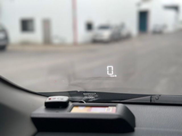 豪華版 雙環式儀表板 6安全氣囊 GARMIN影音主機 賞車另有優惠  第16張相片