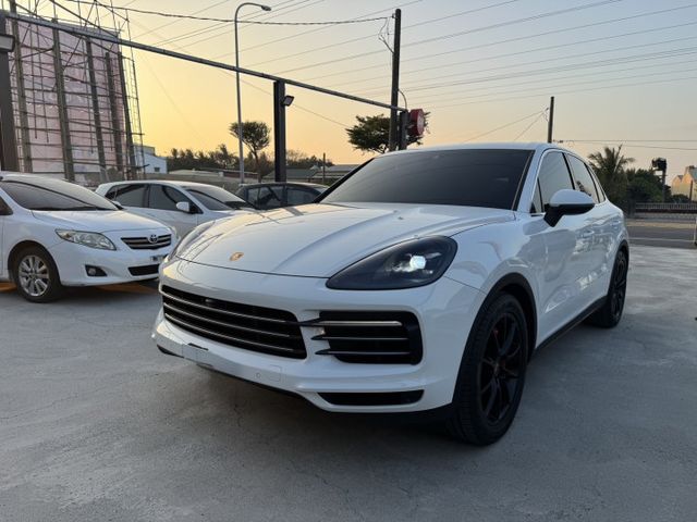 E3 重點選配 全景天窗 BOSE音響 環景 免鑰匙 引擎腳全新剛換 賞車另有優惠  第1張相片