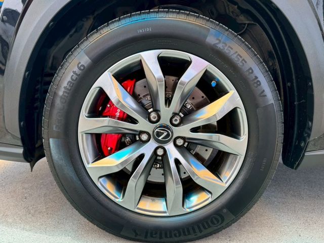最便宜的F版 AWD 雙色內裝 賞車另有優惠  第17張相片
