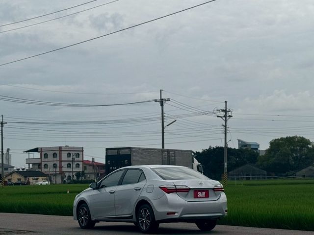 一手媽媽用車 僅跑2萬 市場唯一 豪華版6安 賞車另有優惠  第2張相片