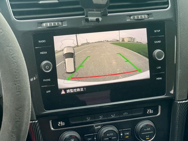 歐洲安全代步小車 低排氣量 低稅金 跑少 賞車另有優惠價  第11張相片