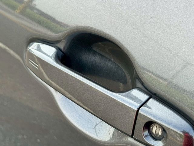 7人座 定速 導航 導車影像 一手車 賞車另有優惠價  第14張相片