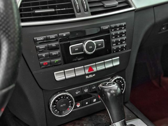 C-CLASS SEDAN W204  第6張相片