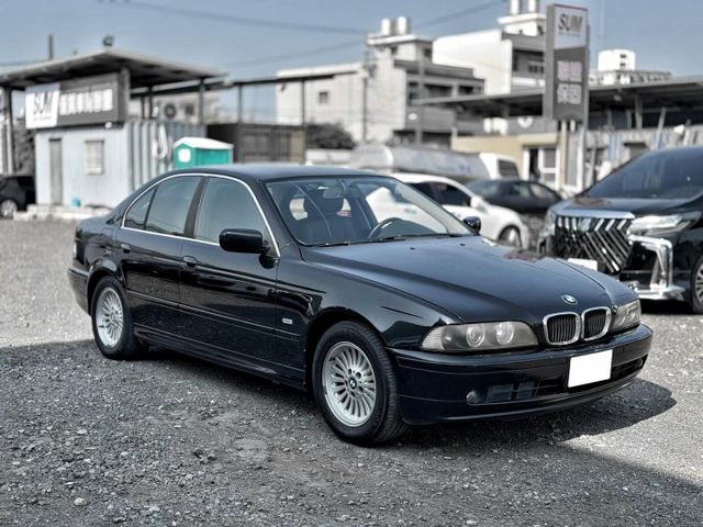 5 SERIES SEDAN E39  第1張相片