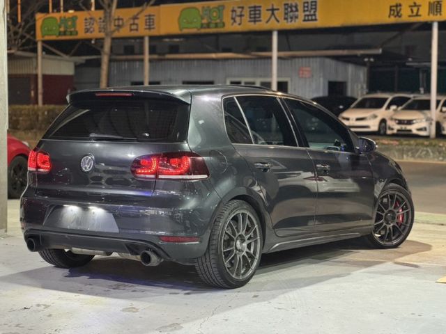 GOLF VI  第2張相片