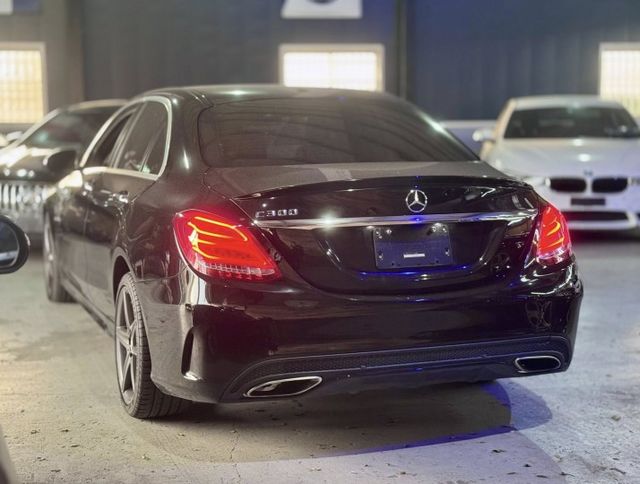 C-CLASS SEDAN W205  第2張相片