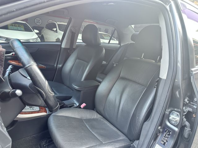 ALTIS 1.8  第8張相片