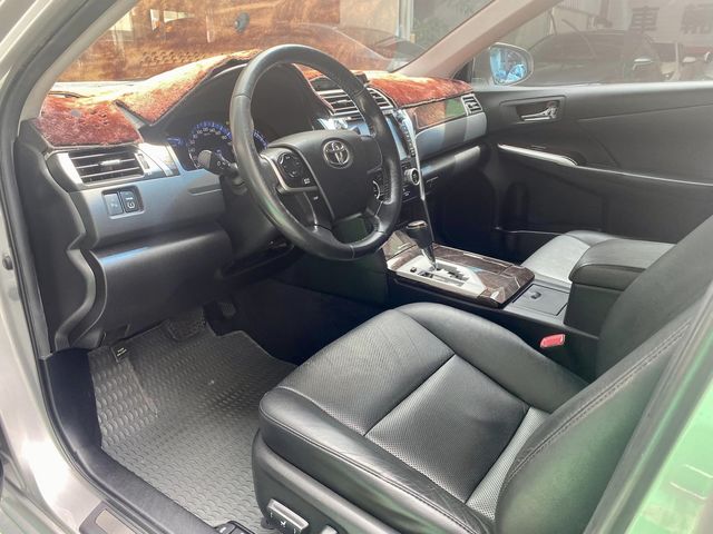 CAMRY 2.5 HV  第8張相片