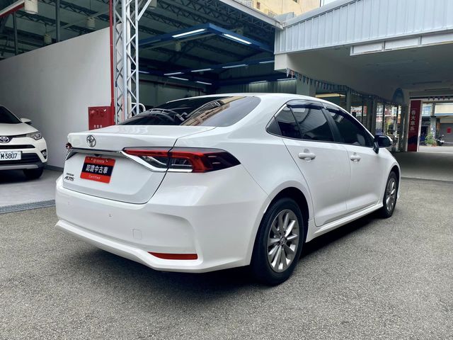 ALTIS 1.8  第5張相片