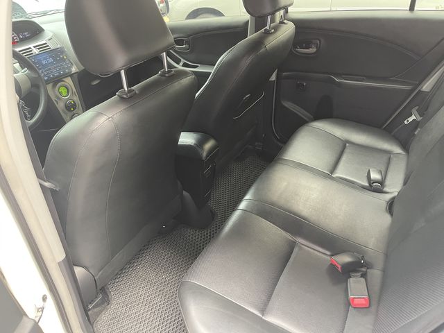 YARIS 1.5  第9張相片