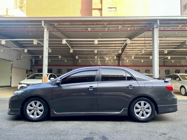 ALTIS 1.8  第4張相片