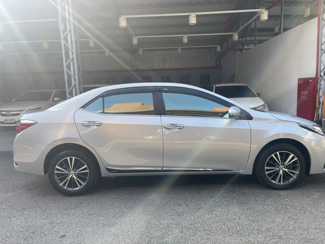 ALTIS 1.8  第4張相片