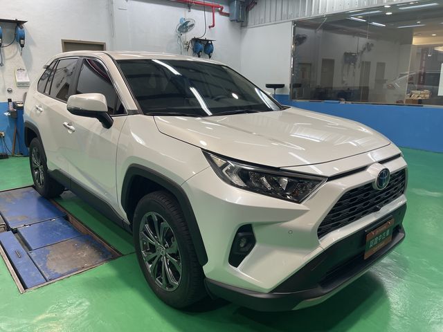 RAV4 2.0  第3張相片
