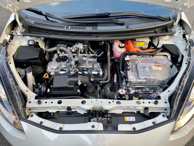PRIUS C 1.5  第10張相片