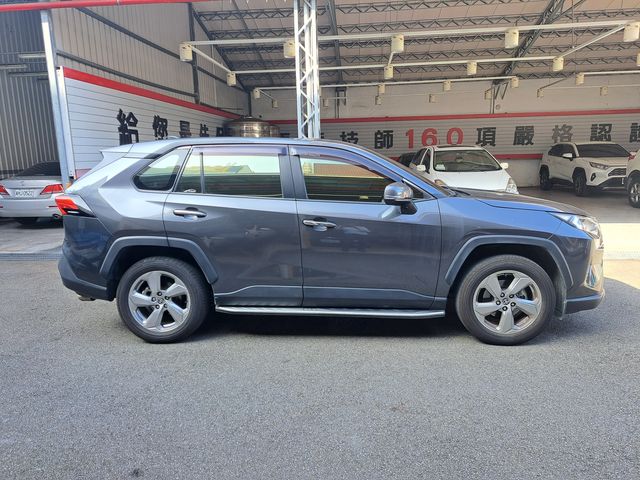 RAV4 2.0  第4張相片