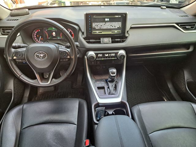 RAV4 2.0  第7張相片