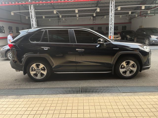 RAV4 2.5HV 4WD  第4張相片