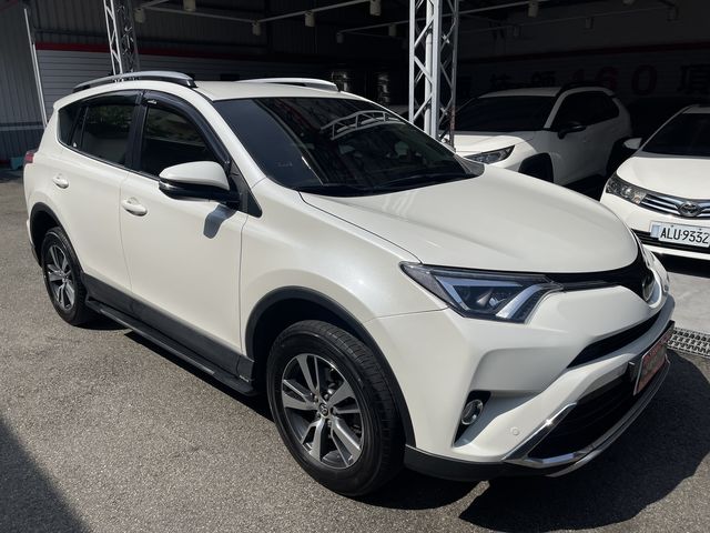 RAV4 2.5  第3張相片