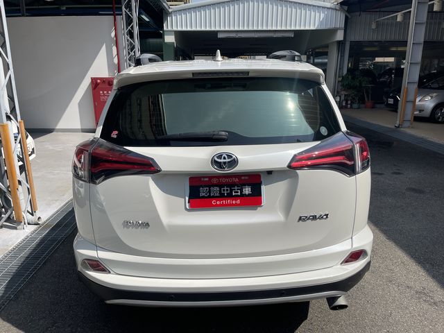 RAV4 2.5  第6張相片